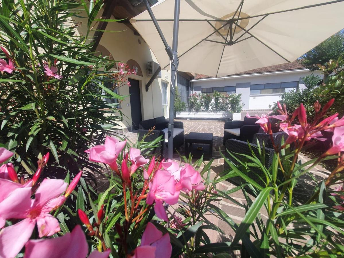 Agriturismo Monteroseo Bedizzole Exterior foto